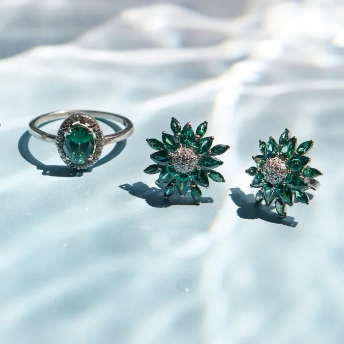 Ema Jewels Earrings Alectrona Emerald Sterling Silver Earrings