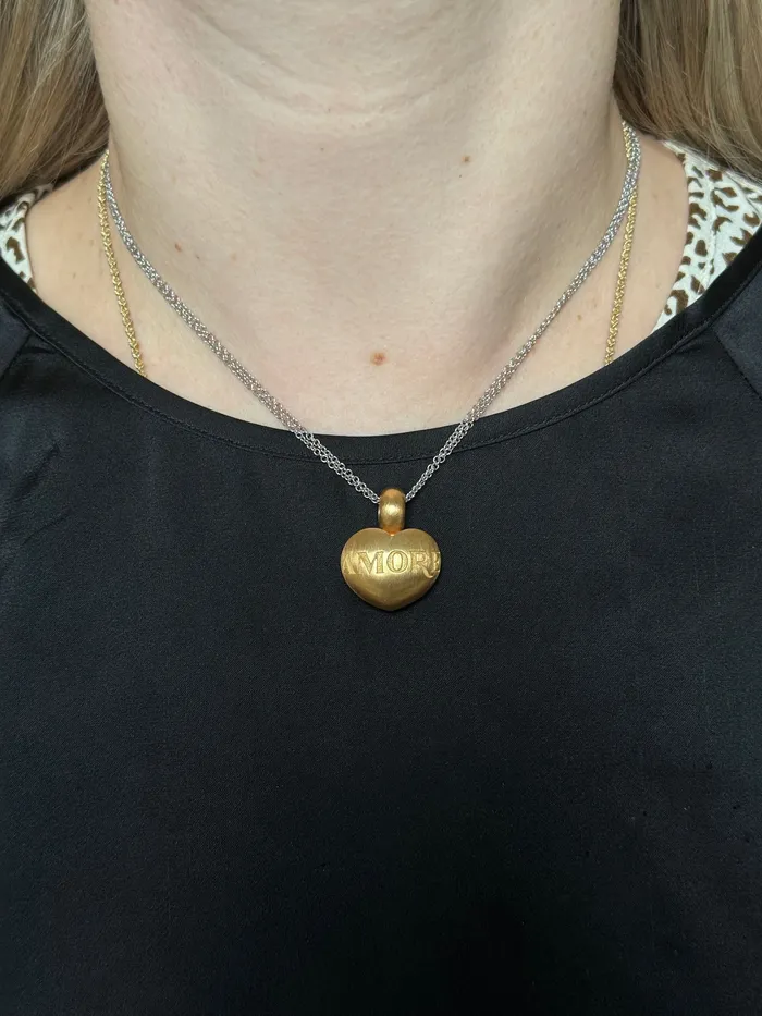 Pasquale Bruni Necklaces Pasquale Bruni 18k Gold Amore Heart Pendant Necklace